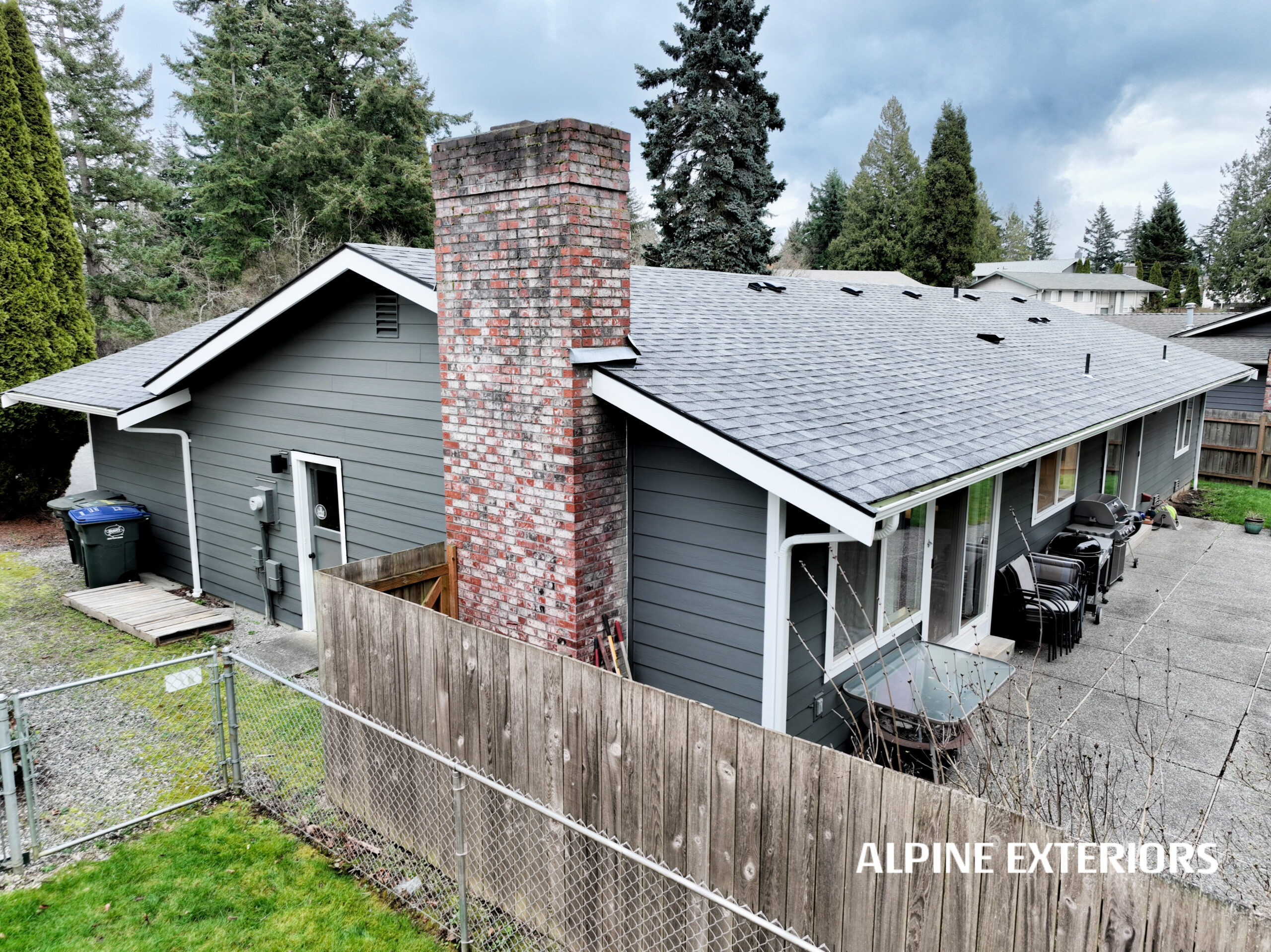 Curb appeal boost enhance your home’s exterior with expertly installed james hardie siding and a fresh sherwin williams coat. #alpineexteriors #curbappeal #exteriormakeover